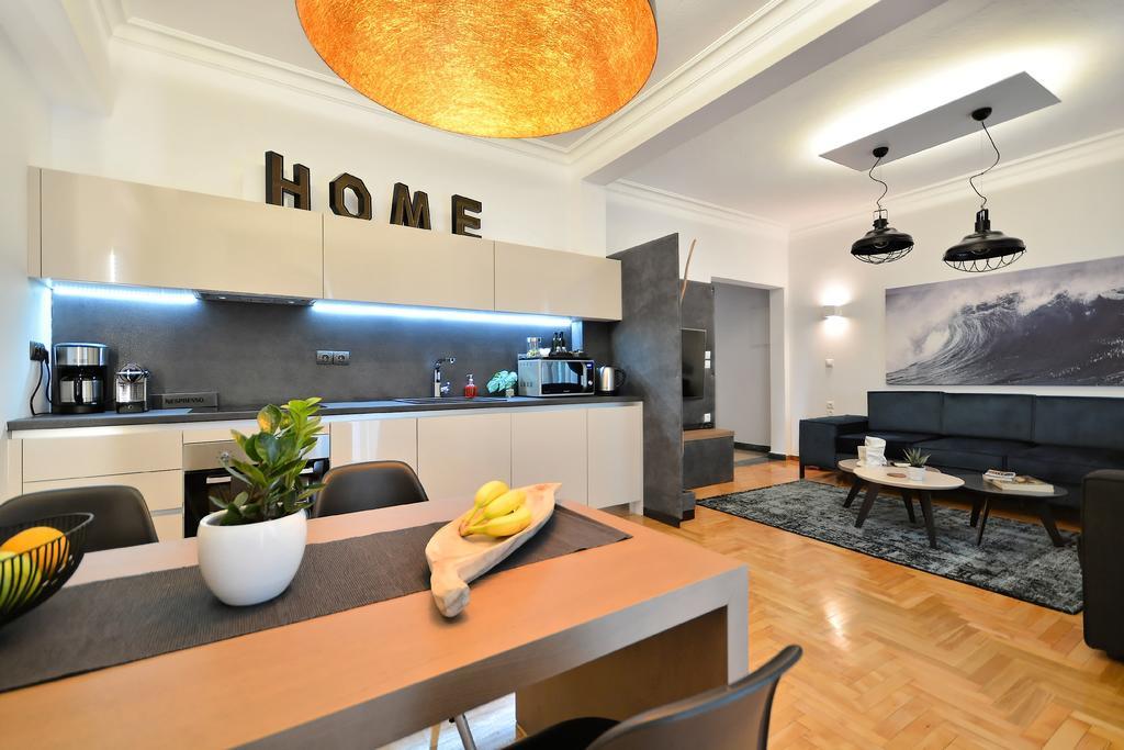 อะโครโพลิส เอ็กเซกคิวทีฟ สวีท Apartment เอเธนส์ ภายนอก รูปภาพ